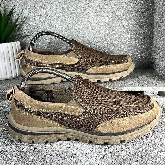 Skechers Relaxed Fit Memory Foam Slip On Loafers Shoes Size 8 - Picture 2 of 8